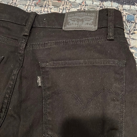 Levi’s 721 distressed high rise skinny jeans - Picture 5 of 5